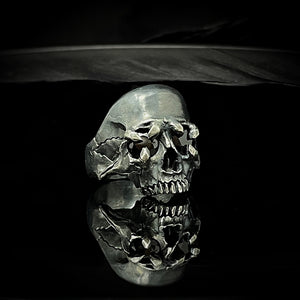 Envy Skull Ring